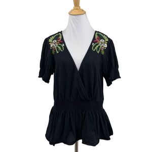 Ranna Gill Top Womens S Small Black Hibiscus Embroidered Smock Waist Shirt